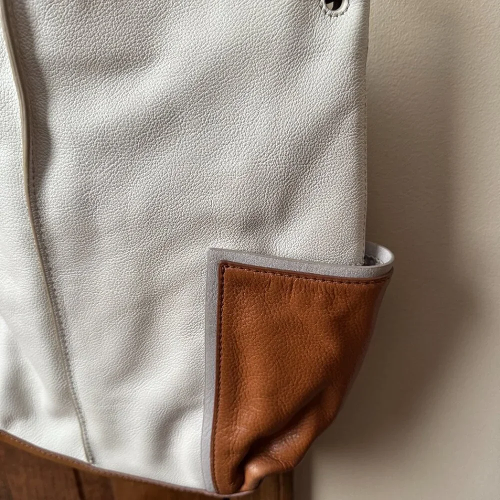 Fossil Ivory & Brown Shoulder/Crossbody Hobo Bag w/Side Pockets